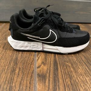 Nike Fontanka Waffle